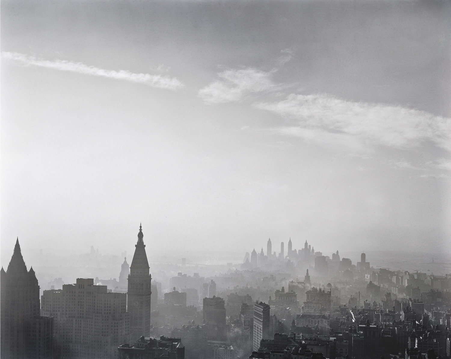 SKYLINE...Manhattan from Empire State © Todd Webb/21st Editions
